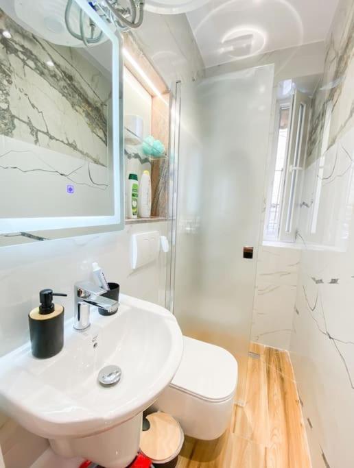 City Center 14 - Tirana Way Apartments מראה חיצוני תמונה